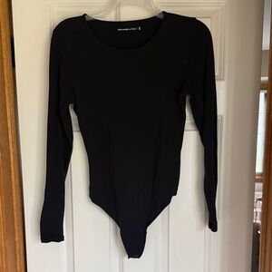 Abercrombie & Fitch Black Long-Sleeve Crewneck Bodysuit